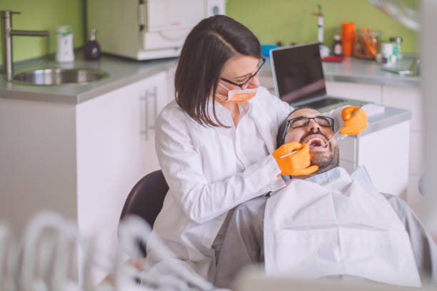 Best Emergency Dental Care for Broken or Chipped Teeth in Naval Academy, MD